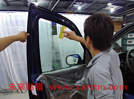 别克贴膜过程展示