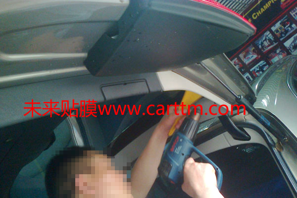 后档施工中